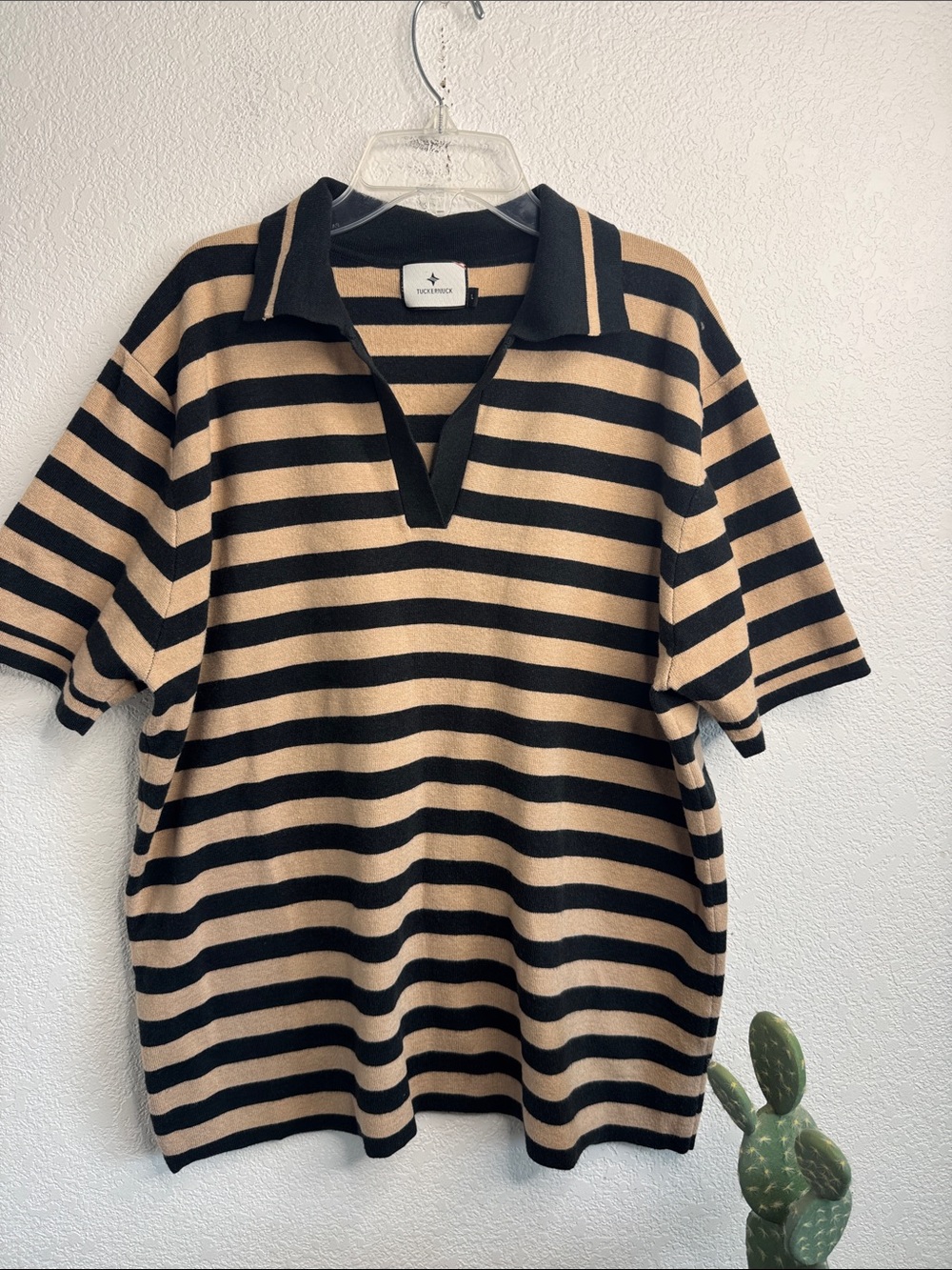 Tuckernut collared rugby shirt Large